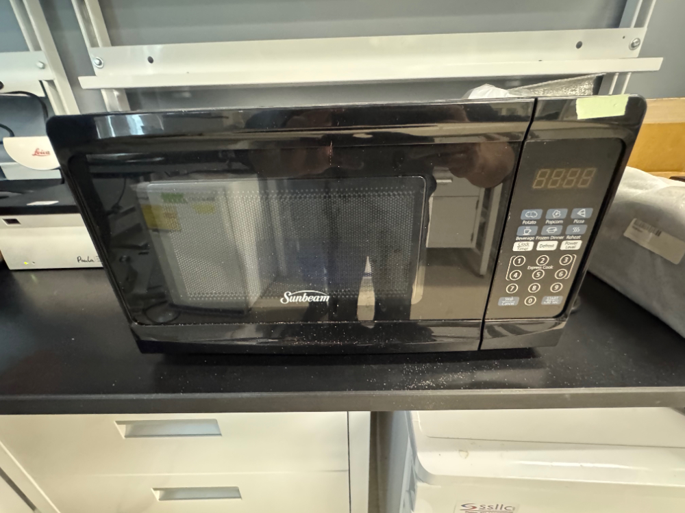 Image of Sunbeam Microwave Oven